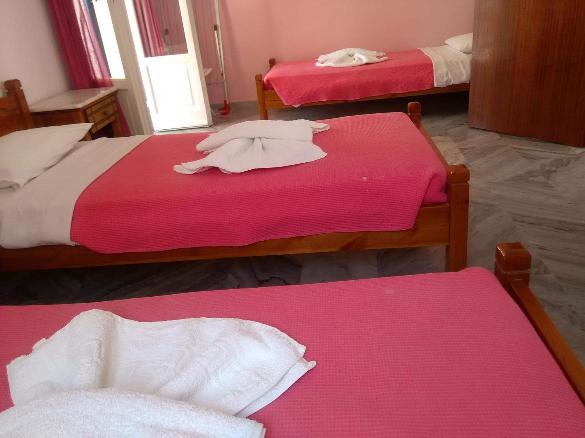 Damias Village Parikia  Room photo