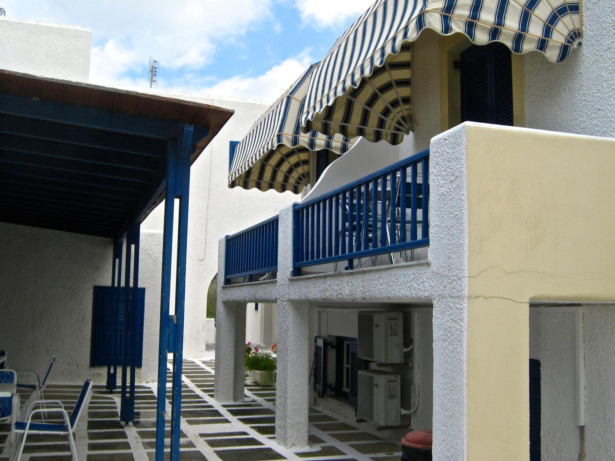 Damias Village Parikia  Room photo